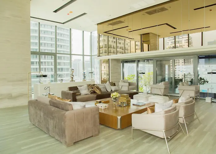 Circle Sukhumvit 11 Appartamento
