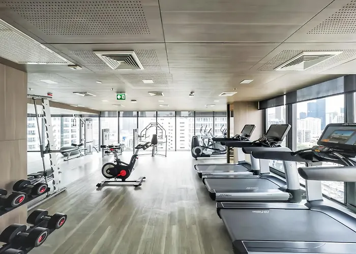 Circle Sukhumvit 11 *