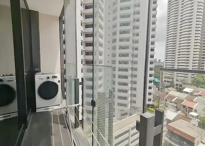 Circle Sukhumvit 11