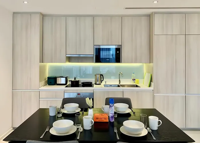Circle Sukhumvit 11